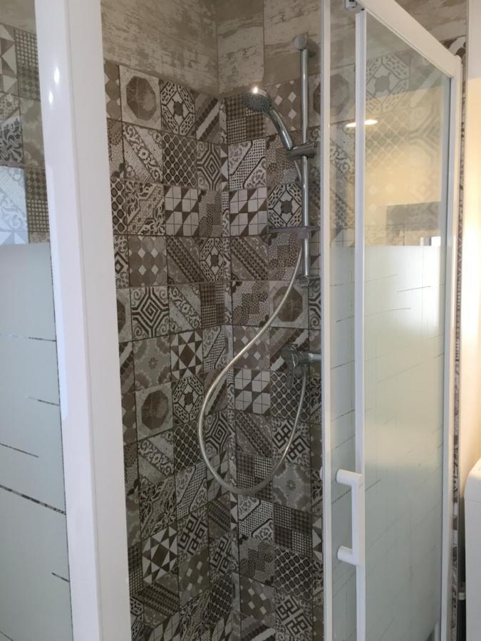 Appartement Alloix Sainte-Marie-dʼAlloix Exteriör bild